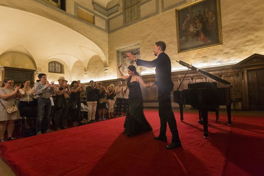 Florence: Santa Monaca Church Italian Opera Concert Ticket - A practical plan for your evening: do this, not that
