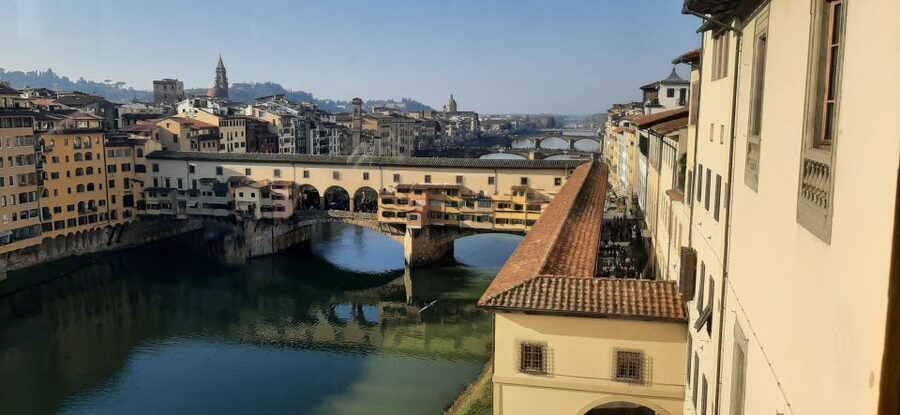 Florence: Skip-the-Line Tour of Uffizi & Accademia Galleries - The Uffizi Terrace Finish: Where the Tour Ends and Florence Takes Over