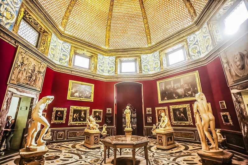 Florence: Skip-The-Line Uffizi Gallery Timed Entry Ticket - What you’ll see: Botticelli, the Renaissance giants, and the rooms that matter