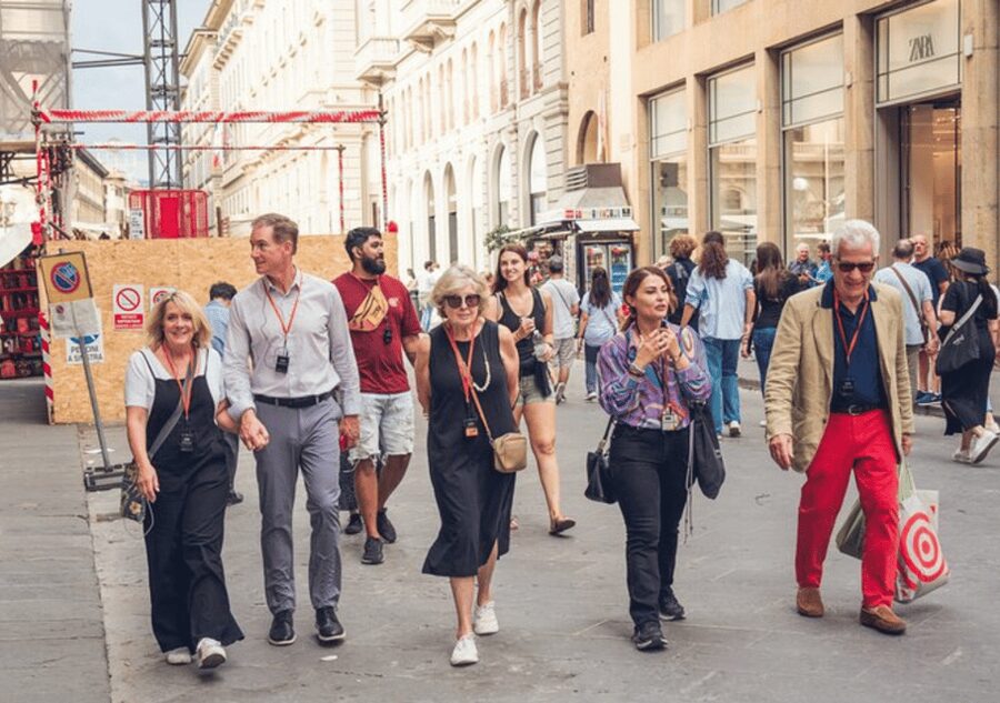 Florence: Small Group Guided Walking Tour - Professional guidance plus a radio system: why you hear every detail