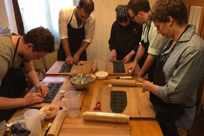 Florence Small-Group Pasta Class with Seasonal Ingredients - Key things to know before you go