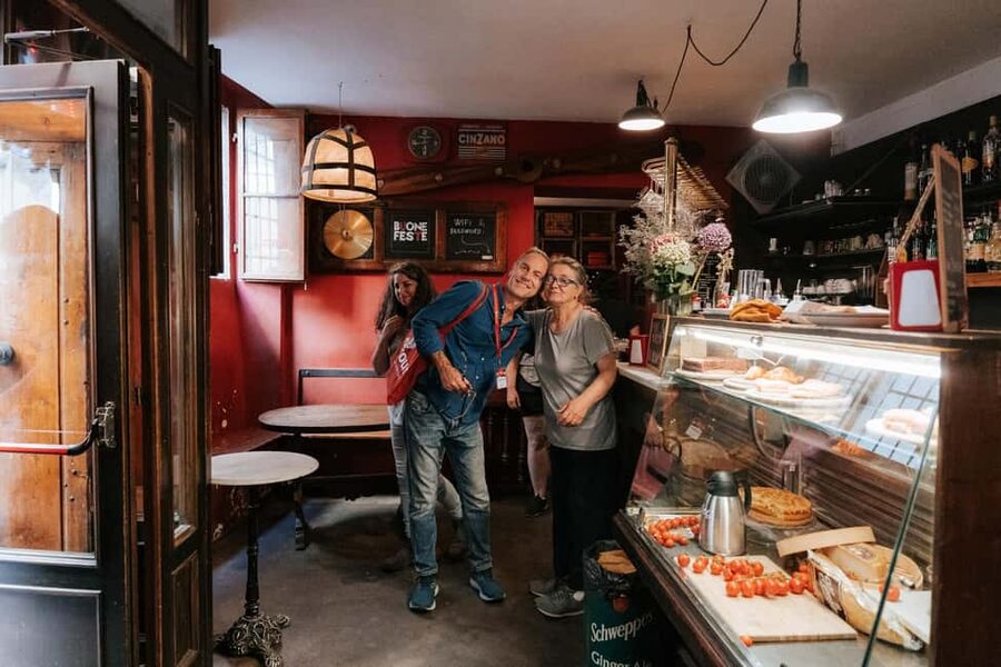 Florence: Small-Group Sunset Food & Wine Tour in Oltrarno - Price and value: is $129 money well spent?