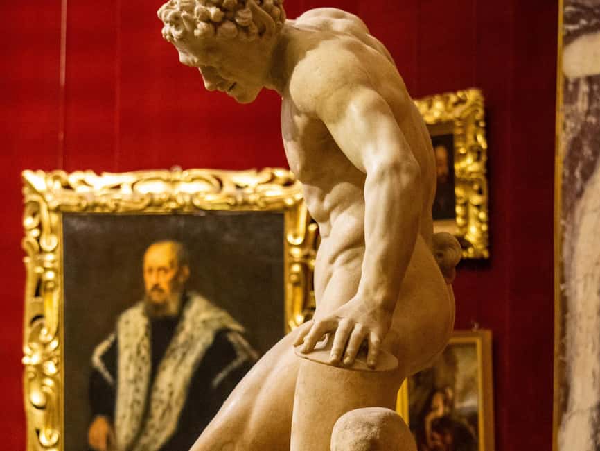 Florence: Small Group Uffizi Tour - Untold Stories - Michelangelo’s Tondo Doni: serpentine bodies and cangiante power