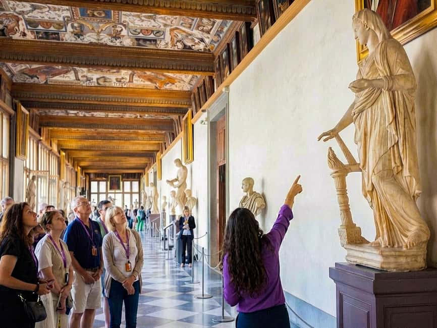 Florence: Small Group Uffizi Tour - Untold Stories - Getting there: Piazzale degli Uffizi, Door #3, and the Leonardo statue
