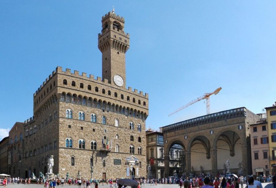 Florence: Small-Group Walking Tour with David and Duomo - Palazzo Vecchio to the Uffizi Courtyard Outside: Art Without the Waiting