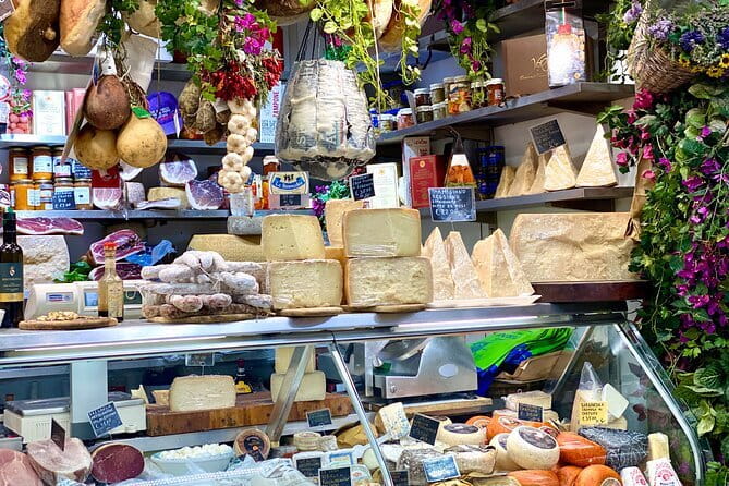 Florence Street Food Walking Tour with wine in Duomo Area - What You’ll Eat and Drink (and What to Watch for)