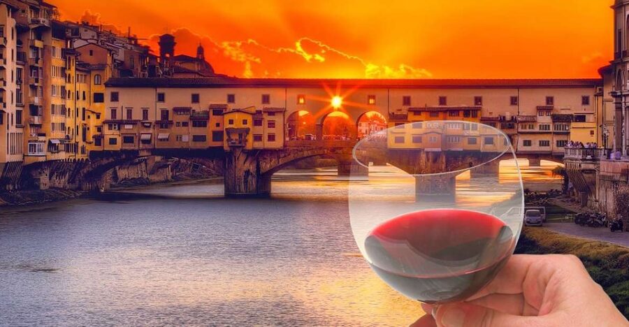 Florence: Sunset Sightseeing Tour and Wine Tasting - The Oltrarno District Walk: Why This Neighborhood Feels Different