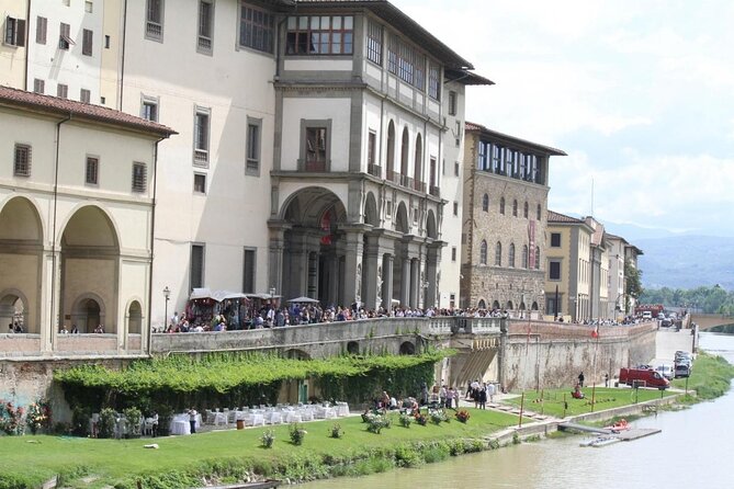 Florence - The Medici's Private Walking Tour - Key highlights at a glance