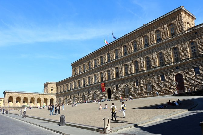 Florence - The Medici's Private Walking Tour - Palazzo Pitti and Boboli Gardens area: art rooms and the Medici afterlife