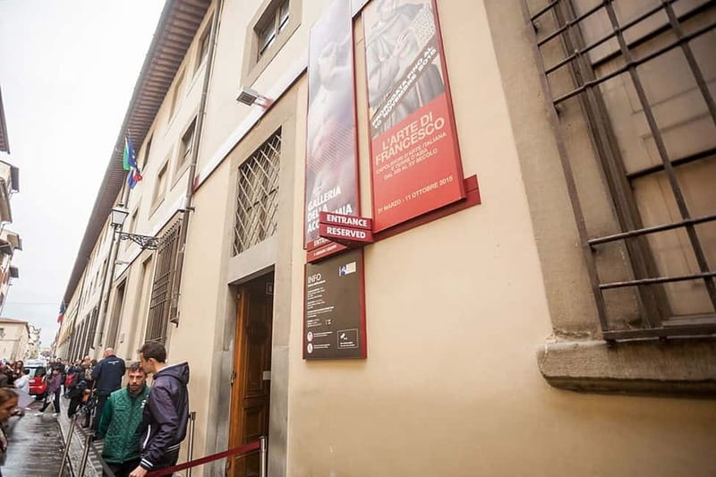 Florence: Timed Entry to Michelangelo's David + Audio App - Rooms in Former Convents: A Museum Layout That Makes Sense