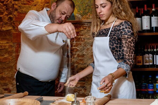 Florence: Tiramisu & Pasta Cooking Class with Unlimited Wine - Who this class suits best