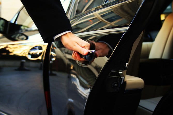 Florence to Pisa Airport Private Transfer - Price value: when $145.20 per person makes sense