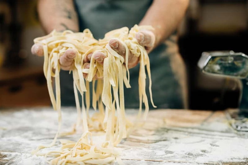 Florence: Tuscan cooking class with handmade pasta and wine - Fresh Pasta in the Triangle Between Piazza della Signoria and Santa Croce
