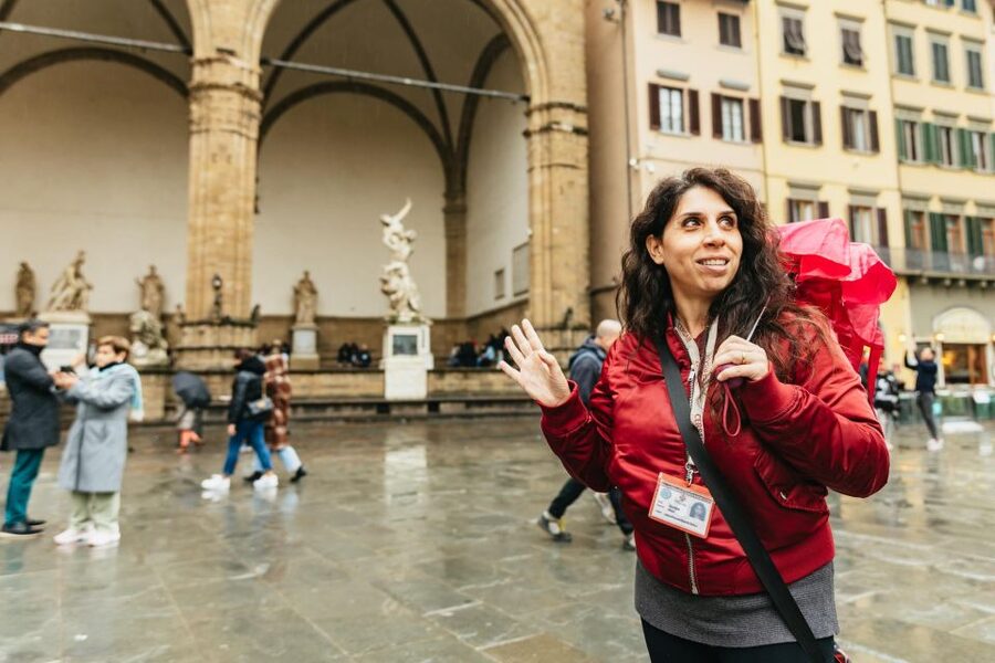 Florence: Tuscan Food and Wine Guided Walking Tour - 5 tastings and a wine stop that actually make sense