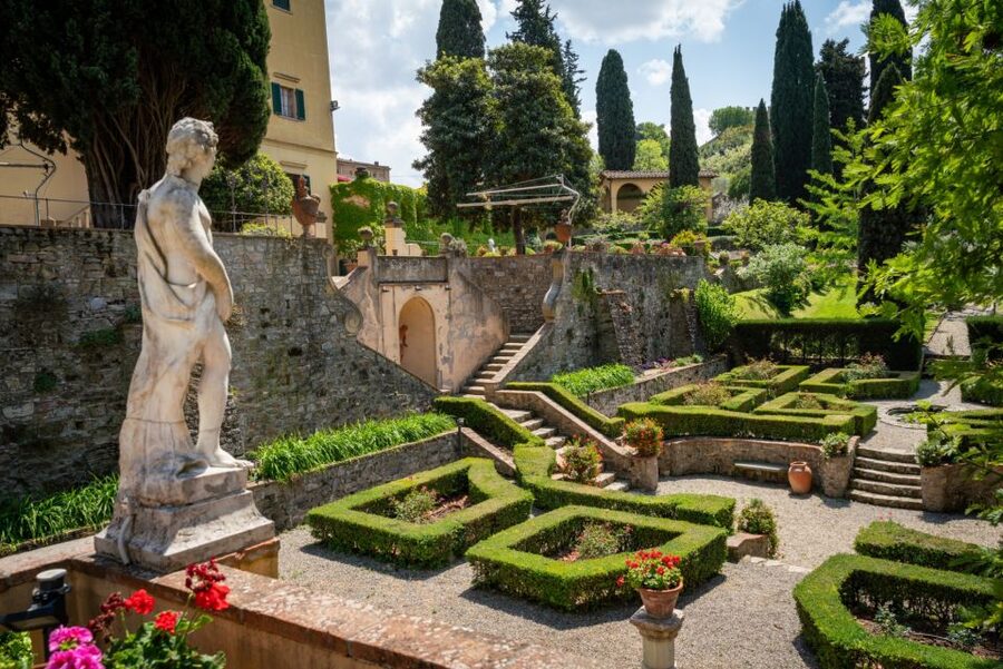 Florence: Tuscany Bike Tour with Wine & Olive Oil - Getting the history without turning it into a lecture
