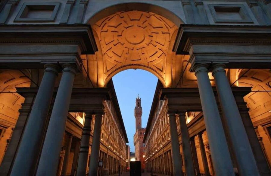 Florence: Uffizi, Accademia & Duomo Guided Tour - Uffizi Gallery time: Botticelli, Leonardo, Caravaggio, plus your own pace