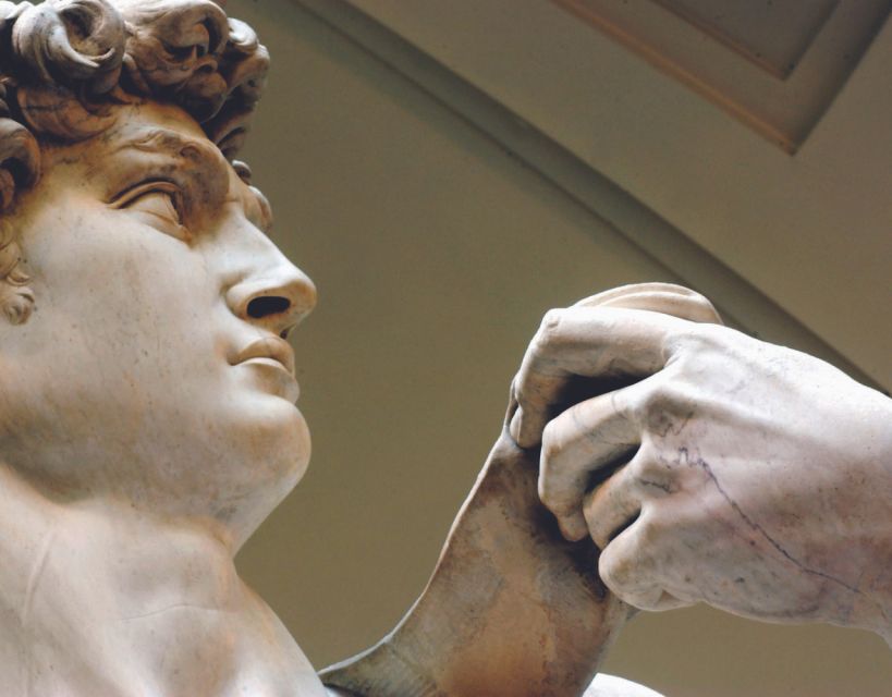 Florence: Uffizi & Accademia Priority Tickets with Audio App - The included Tuscan food tastings: a small break that helps