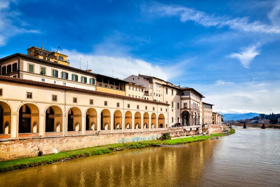 Florence: Uffizi Gallery Discovery Private Guided Tour - The “skip-the-line” value: more than saving time