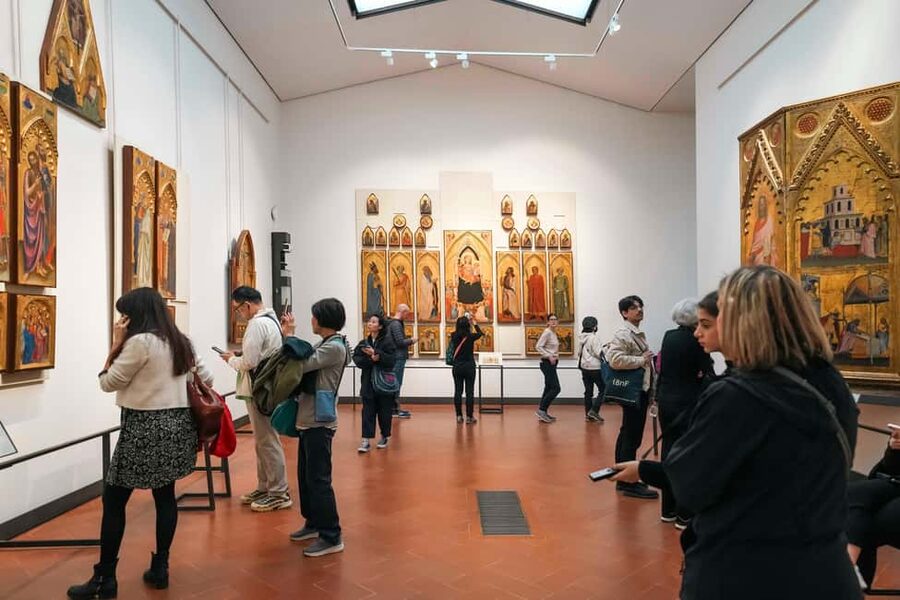 Florence: Uffizi Gallery Reserved-Entry VIP Tour - Key things to know before you go