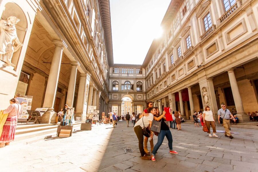 Florence: Uffizi Gallery Small Group Tour - What the 1–1.5 Hour Format Actually Means