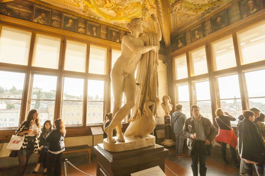 Florence: Uffizi Gallery Tickets with Optional Audio Guide - The Big Names Room: Michelangelo, Leonardo, Raphael, and Friends