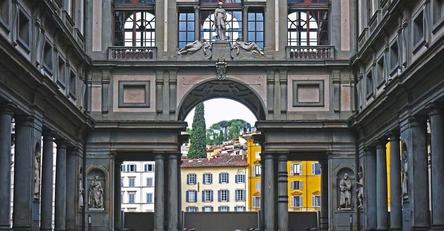 Florence: Uffizi Priority Access Ticket - The Building Itself: Giorgio Vasari’s 16th-Century Offices