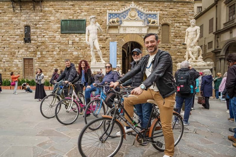 Florence: Untold Small Group Bike Tour - Piazza della Repubblica and the Duomo Area: Getting Oriented Fast