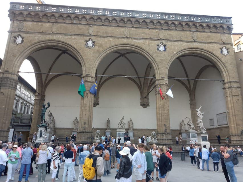 Florence Unveiled: The Rivalry of Leonardo and Michelangelo - Piazza della Signoria to the Uffizi zone: politics, David replicas, and competing commissions