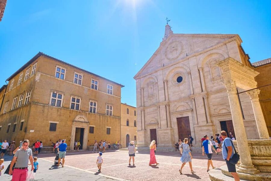 Florence: Val d'Orcia Private Chauffeur-Driven Tour - Who this 10-hour tour fits best