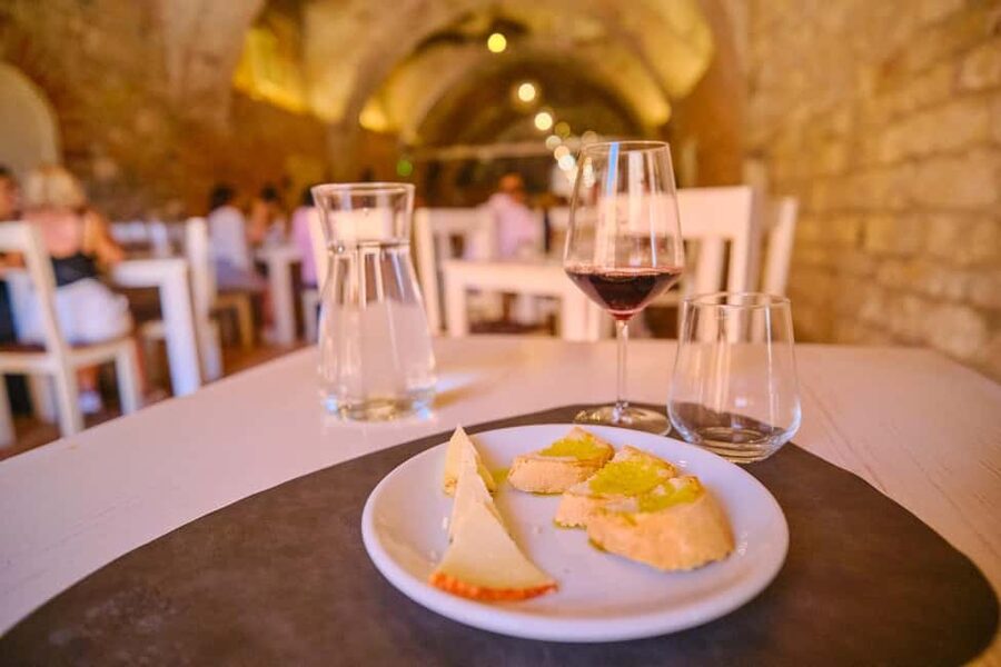 Florence: Val d'Orcia Private Chauffeur-Driven Tour - Pienza: Renaissance planning with a hilltop perspective