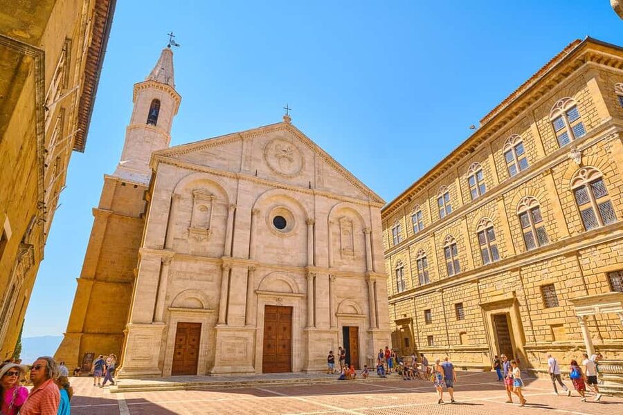 Florence: Val d'Orcia Private Chauffeur-Driven Tour - Montepulciano: Vino Nobile country and New Moon movie scenery