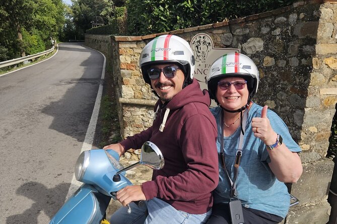 Florence Vespa Tour as a Passenger, max 6 people + Wine Window! - The guides matter: names you might hear on your ride