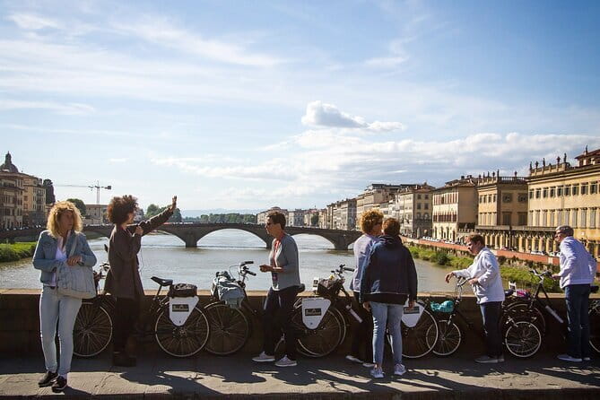 Florence Vintage Bike Tour–guided, small group or private option - The 2-hour route: where the tour’s stops actually land