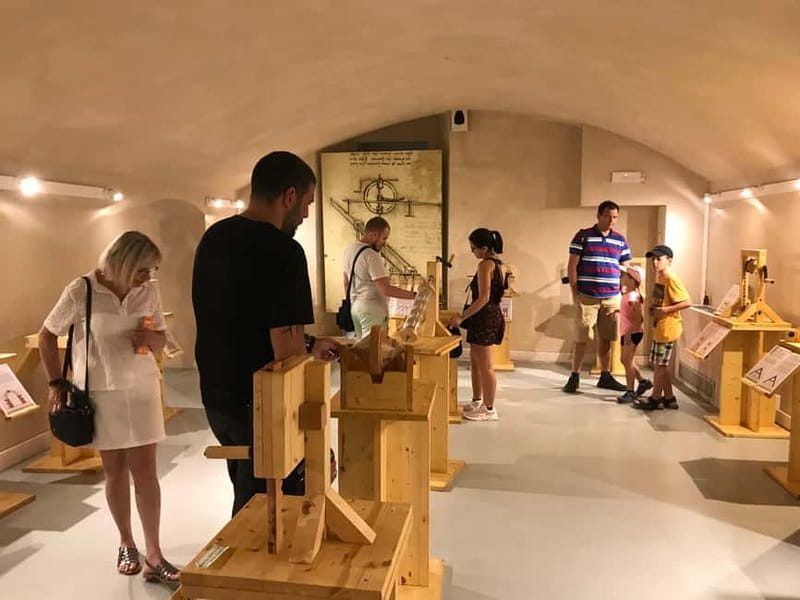 Florence: Visit the Leonardo Da Vinci Museum - FAQ