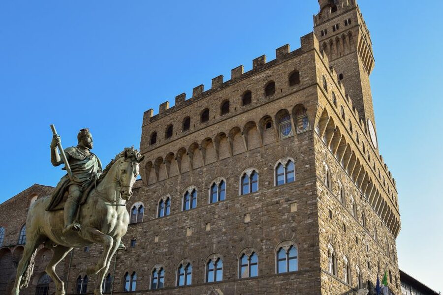 Florence: Walking Tour and Bargello Museum - What the tour really feels like (including the one service hiccup to watch)