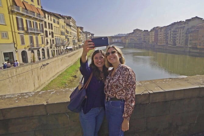 Florence Walking Tour with Audioguide on Your Smartphone - Dante, Santa Croce, and the “ideas city” feeling