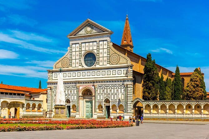 Florence Walking Tour with Audioguide on Your Smartphone - Uffizi and the practical crowd question