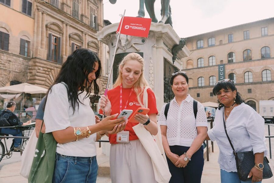 Florence: Walking Tour with David, Duomo & Uffizi Gallery - Uffizi Gallery: The Full-Day Favorite Stop