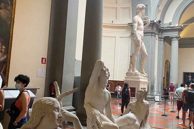 Florence: Whispers of the Renaissance walking tour - How the 1-hour format actually feels (and where it might feel tight)