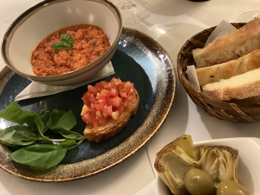 Florence: Wine Windows Walk with Wine Tasting and Appetizers - Price and value: is $116 a smart Florence buy?