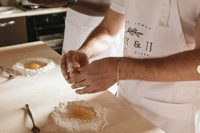 Francy's Pasta & Gnocchi on Top of Florence Hills - Sauces That Make the Difference: Pomodoro, Butter and Sage, and More