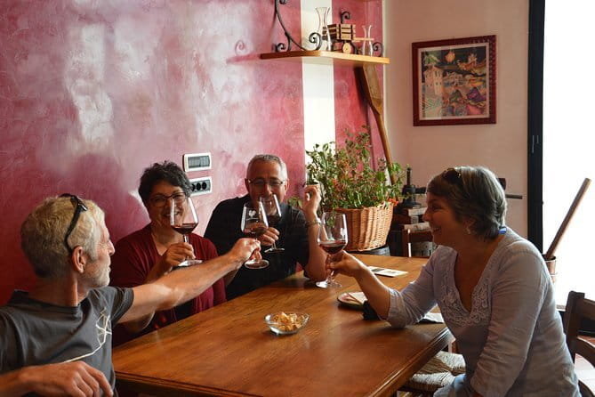 Fresh Pasta in a Michelin Kitchen: The Secrets of Taste - Wine tasting with organic Chianti and a sommelier’s eye