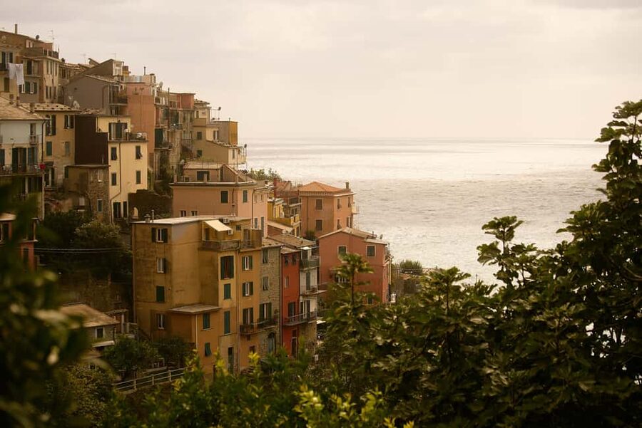 From Florence: Cinque Terre Day Trip with stop in Pisa - Manarola and Vernazza: Where Photo Stops Turn Into Real Village Time