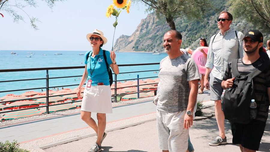 From Florence: Cinque Terre Full Day Tour and Optional Lunch - What to pack for Cinque Terre’s hills and sea time