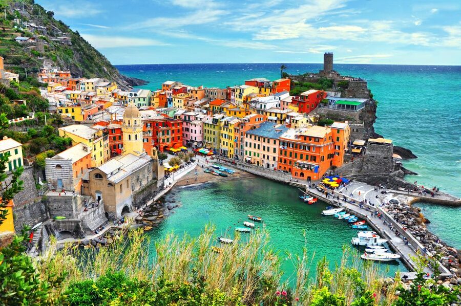 From Florence: Cinque Terre Small-Group Day Trip - Vernazza: Harbor Strolls and the Color-Gem Effect