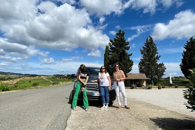 From Florence: Classic Chianti Villages and Wine Roads by Minivan - Florence meeting point to Tuscan hills: how the drive sets the tone