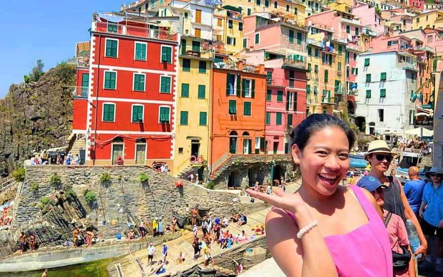 From Florence: Pisa and Cinque Terre Day Tour - Small Group - Vernazza: 1.5 hours to use the harbor, lanes, and sea views well