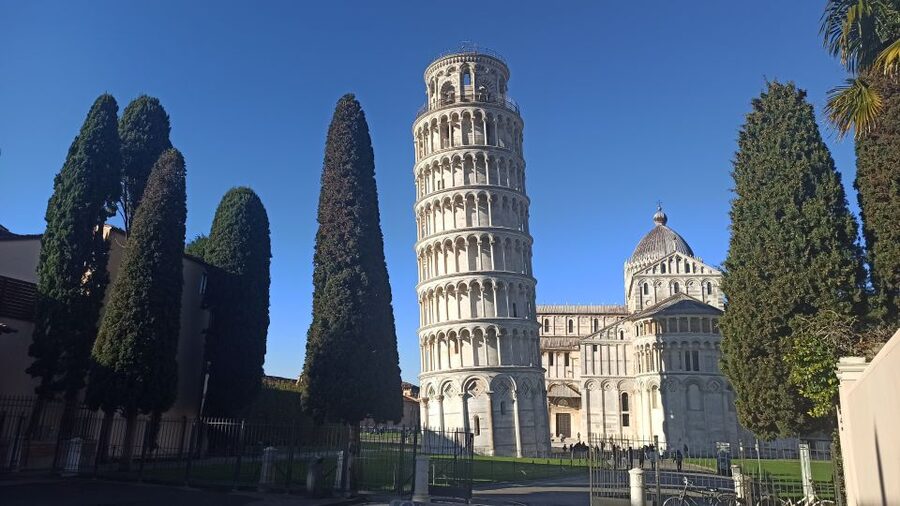 From Florence: Pisa/Chianti Half Day Tour with Wine Tasting - Wine Tasting in the Real World: Five Bottles, Plain Explanations