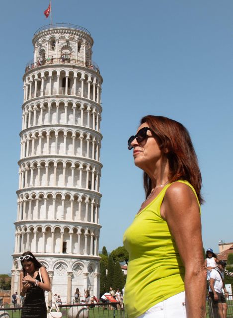 From Florence: Pisa Private Tour & Optional Leaning Tower - Free time on the lawn near the tower (and why it matters)