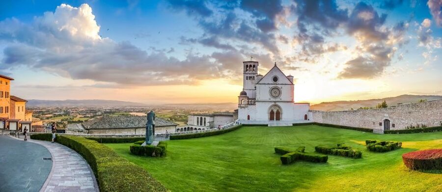 From Florence: Private Day Trip to Assisi and Cortona - Key things to know before you go